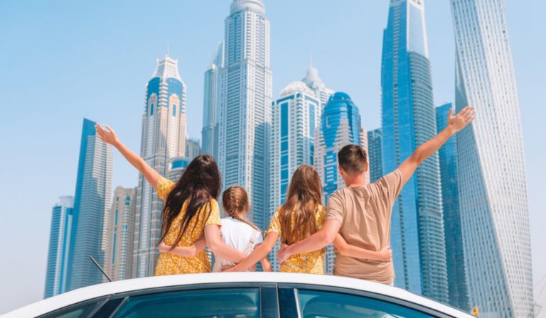 12-must-visit-places-in-Dubai-and-top-things-to-do